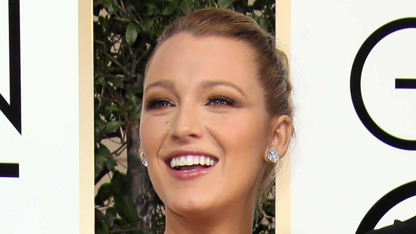 Blake Lively Shimmers in Sequined Mermaid-Inspired Fitted Gown