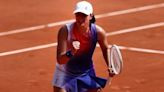 Iga Swiatek continues pursuit of fourth French Open title with semifinal victory against Coco Gauff