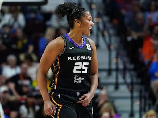 Footage of Alyssa Thomas Injuring Candace Parker Resurfaces