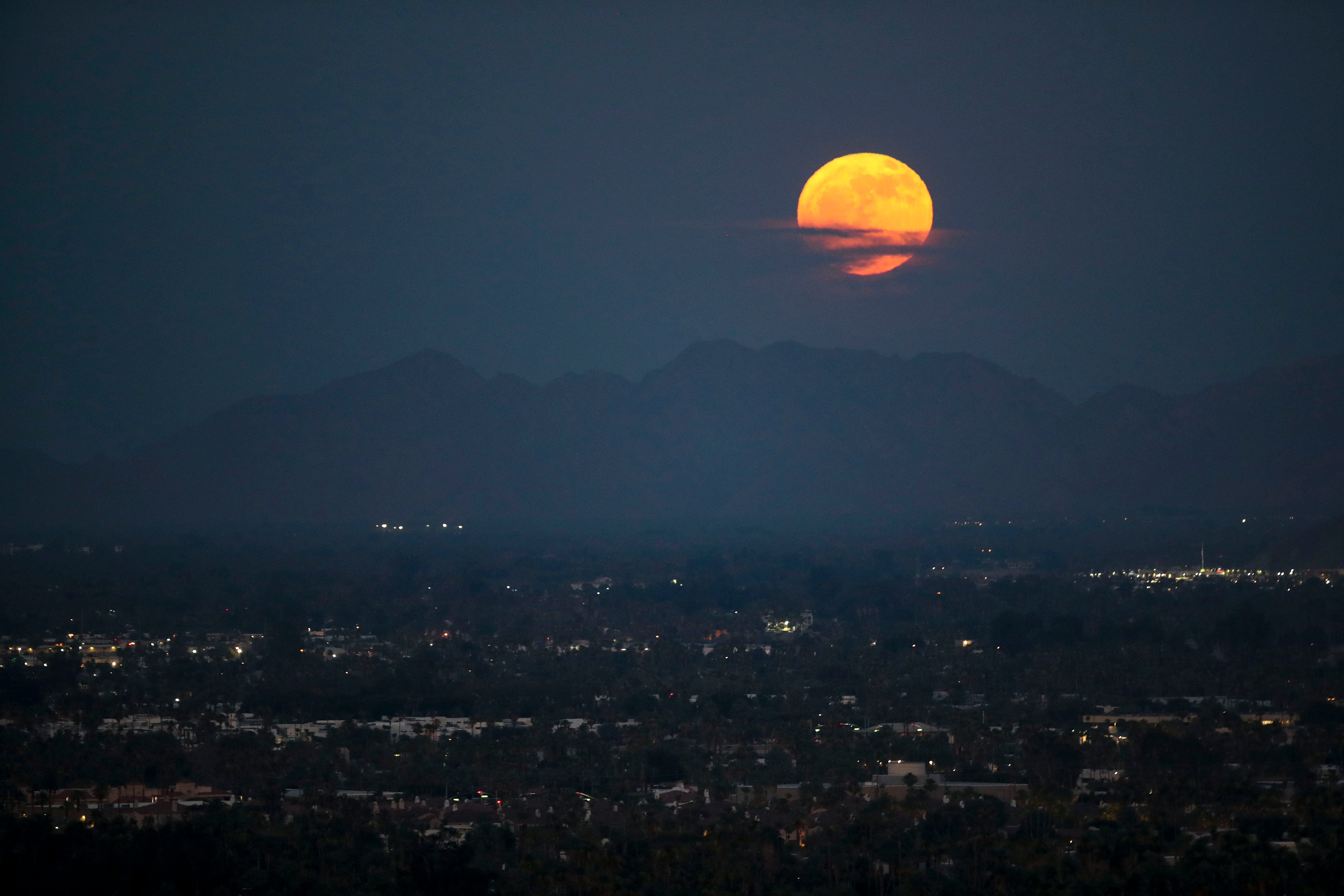 August's full moon is the Sturgeon Moon. How to see it