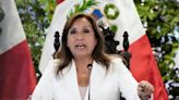 Presidenta de Perú cambia a tercio de su gabinete en medio de escándalo por relojes Rolex