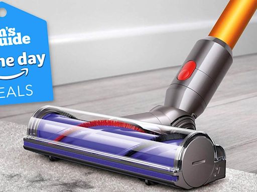 Hurry! This top Dyson V8 vacuum cleaner has a massive price drop in this Prime-Day beating deal