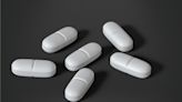 Heart attack survivors who skip daily aspirin may have higher risk of recurrence
