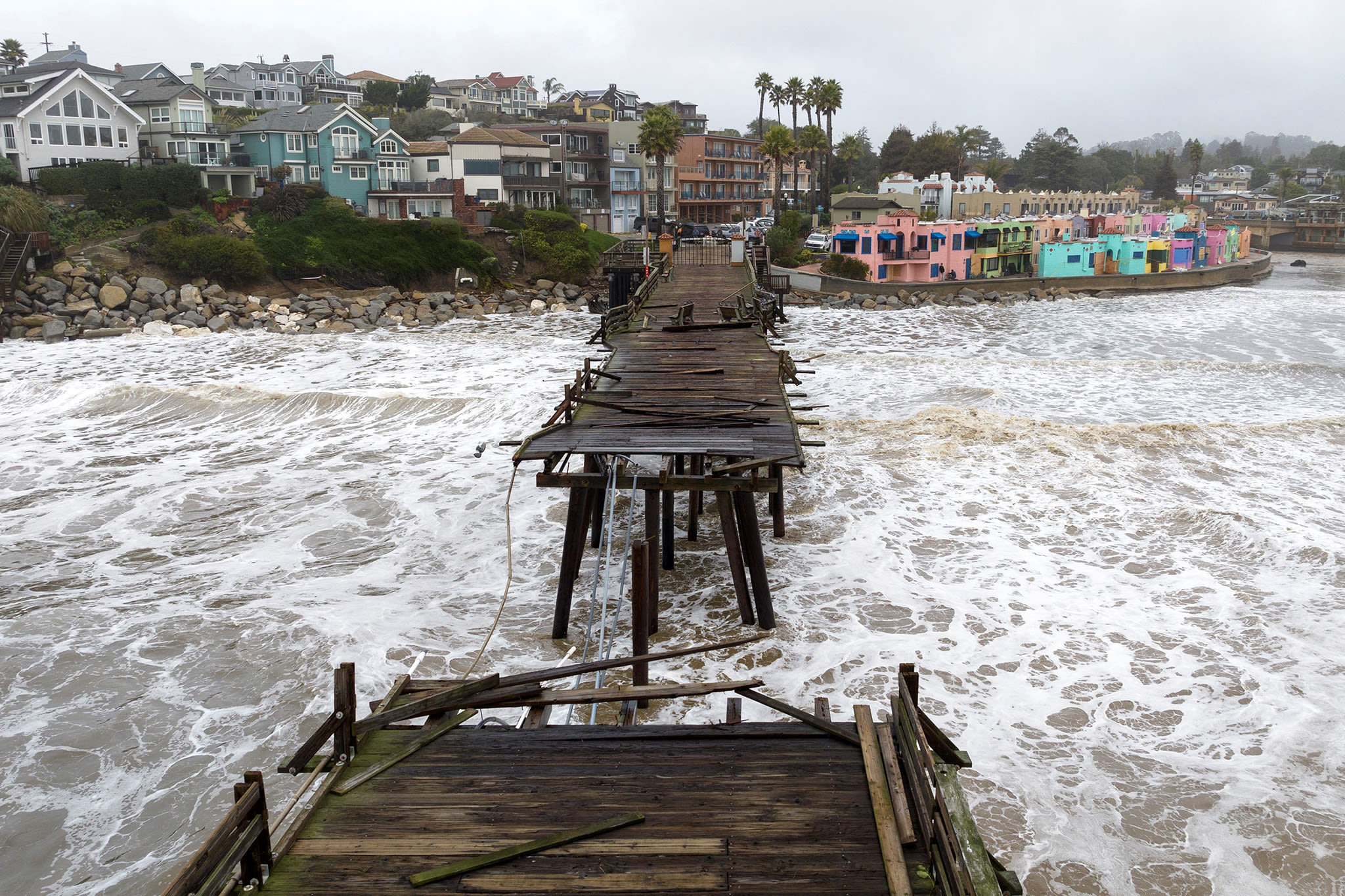 The death of California's historic piers