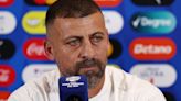 Walter Samuel: "Scaloni está un poco amargado por la situación"