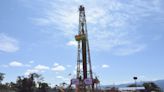 Arce dice que hallazgo de "megapozo" de gas demuestra que economía de Bolivia se recupera