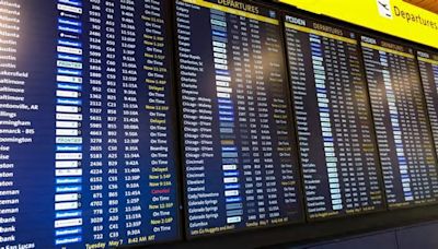 More than 500 flights delayed at Denver airport due to wind