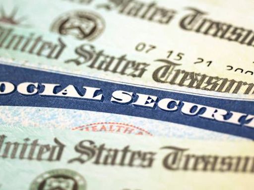 How big is the average Social Security check of a middle-class retiree? Here's how to build a a bigger nest egg so you don't have to rely on benefits