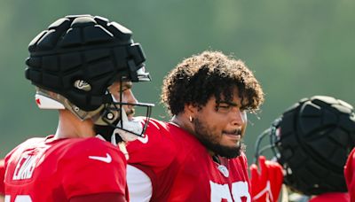 Tristan Wirfs limits his practice time as new deal with Bucs awaits