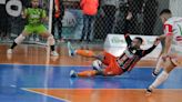 VÍDEO: Gauchão de futsal tem lance de fair play após goleiro sofrer lesão séria | Passo Fundo