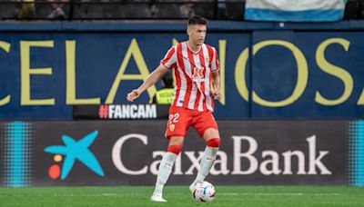 Este sería el futuro de César Montes tras descender con Almería en LaLiga