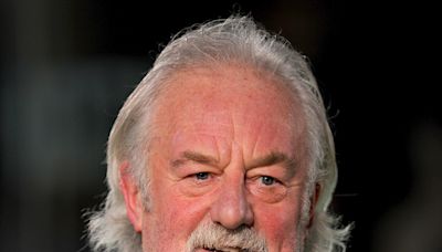 Actor Bernard Hill, who starred in ‘Lord of the Rings’ and ‘Titanic,’ dies at 79