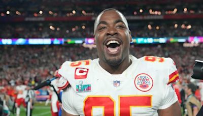 Chiefs' Chris Jones Praises Handling of Teammate's Contract