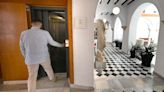 El ascensor del Museo Arqueológico de Jerez vuelve a funcionar tras 8 años parado