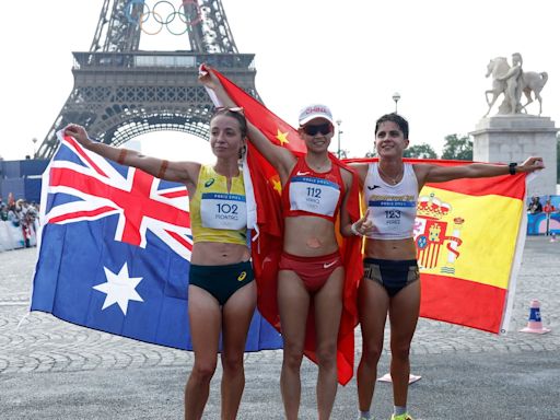 ¿Cuánto dinero se lleva María Pérez por su medalla de plata en 20 km marcha?