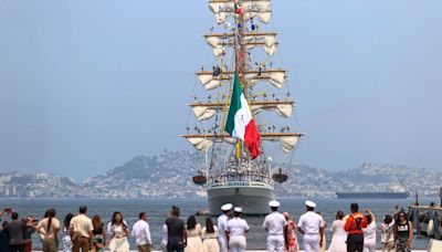 Buque escuela de la Armada mexicana zarpa a 10 países con récord de tripulación femenina