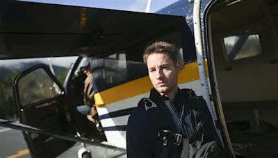 CBS TV Schedule (Apr. 22-28): A plane crashes on Tracker, Three Rock is in trouble on Fire Country, and more!