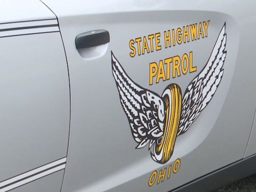 1 dead after plane crash in Ashtabula County