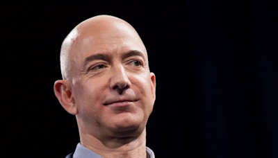 "¿Qué no va a cambiar?": La pregunta clave de Jeff Bezos frente a quienes se asustan con los cambios