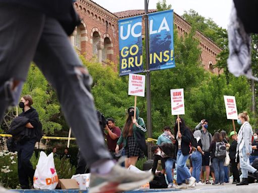 Police descend on UCLA after protesters erect new pro-Palestinian encampment