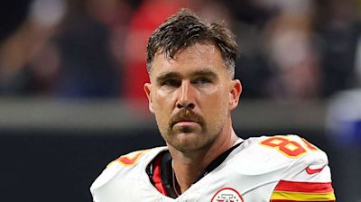 Travis Kelce's Chiefs Teammate Offers Blunt Opinion on the Tight End After Sports Analyst Slams His Game Day Performance