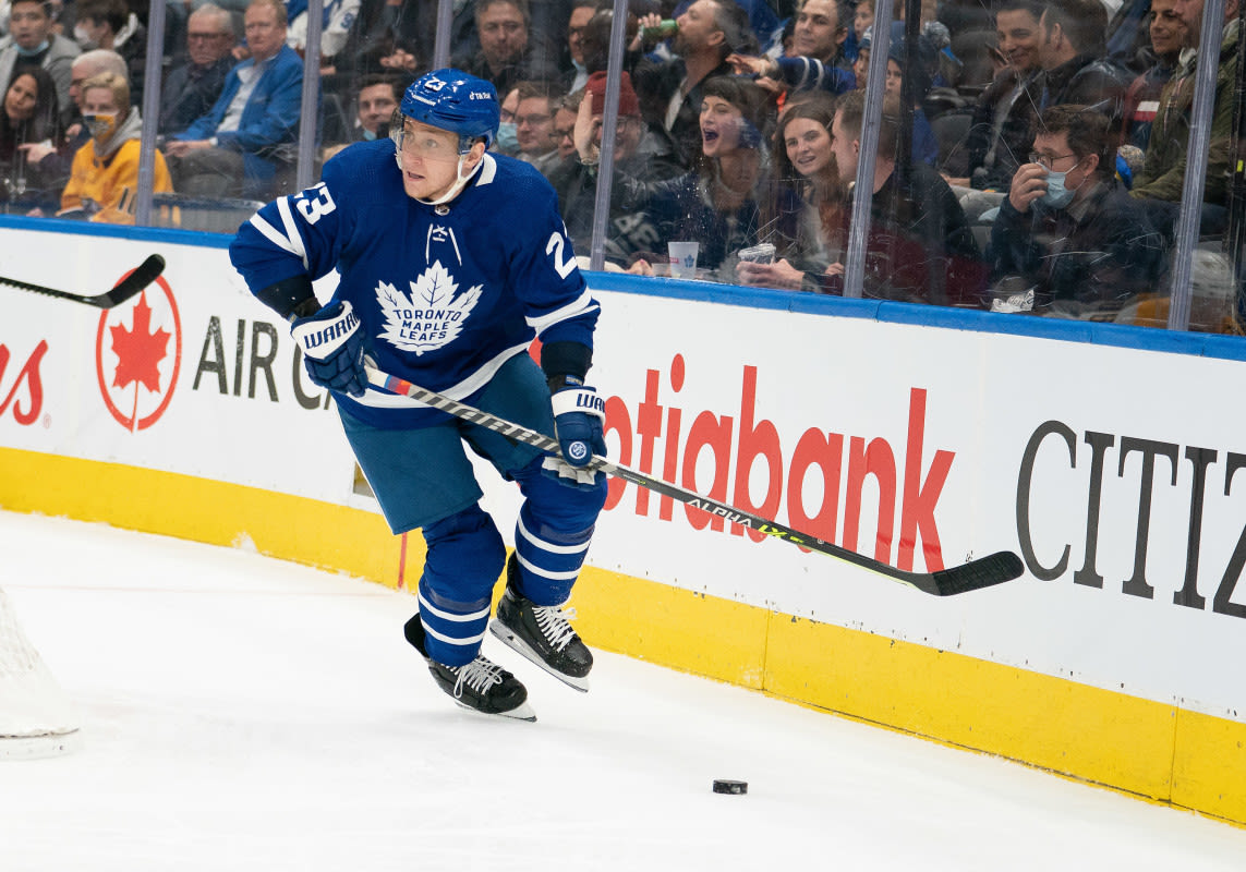 Report: Former Maple Leafs Defenseman Travis Dermott to Sign Professional Tryout with Edmonton Oilers