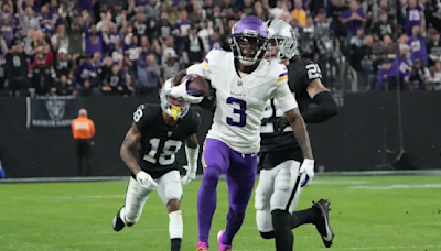 Jordan Addison Carted off Field at Practice: Minnesota Vikings Can’t Catch a Break | Deadspin.com