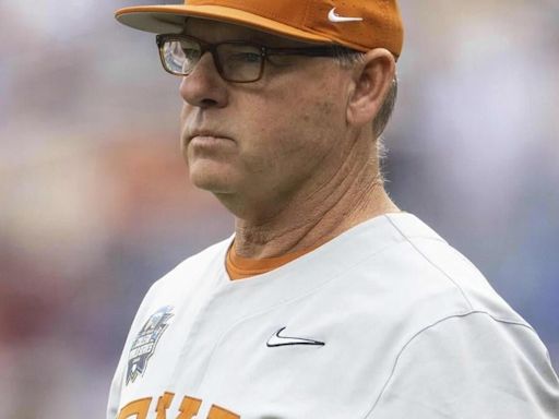 Texas baseball coach Pierce out after 8 seasons before Longhorns move into powerhouse SEC