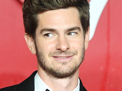 Andrew Garfield's girlfriend denies using magic to seduce him