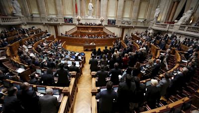 Portugal rejeita ação da extrema-direita de acusar presidente de traição por apoio a reparações pela escravidão Por Reuters