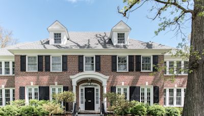 Iconic ‘Home Alone’ house hits the market in Winnetka for $5.2M