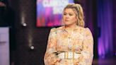 Kelly Clarkson: My kids have said they wish ‘Mommy and Daddy were in the same house’