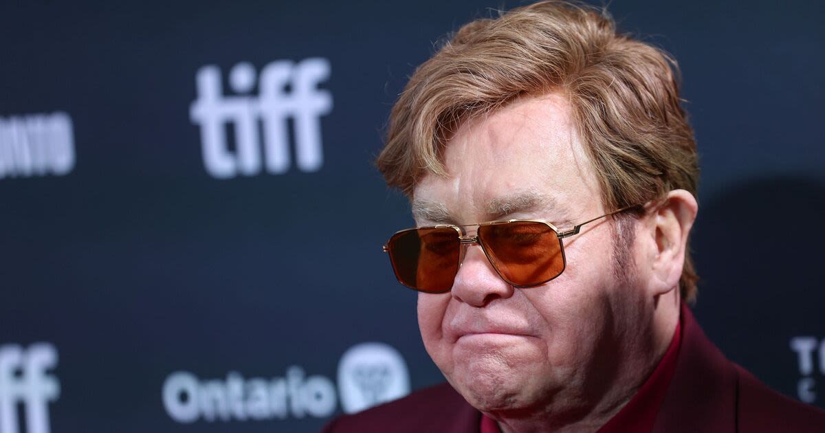 Elton John holds back tears in emotional first appearance since severe infection