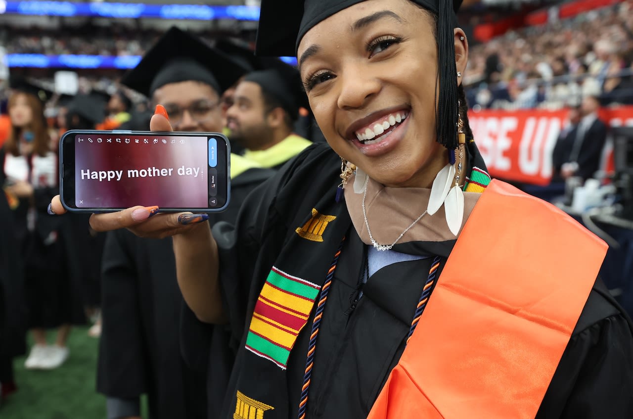 Syracuse University’s 2024 graduates urged to ‘advocate for global peace’ (Photo gallery)