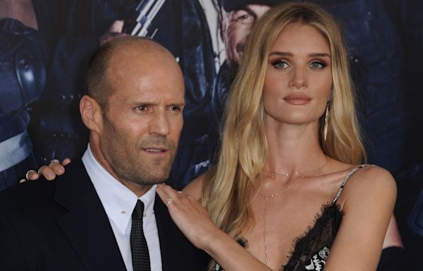 Rosie Huntington-Whiteley & Jason Statham’s Super-Rare Post Shows They Aren’t Afraid of PDA