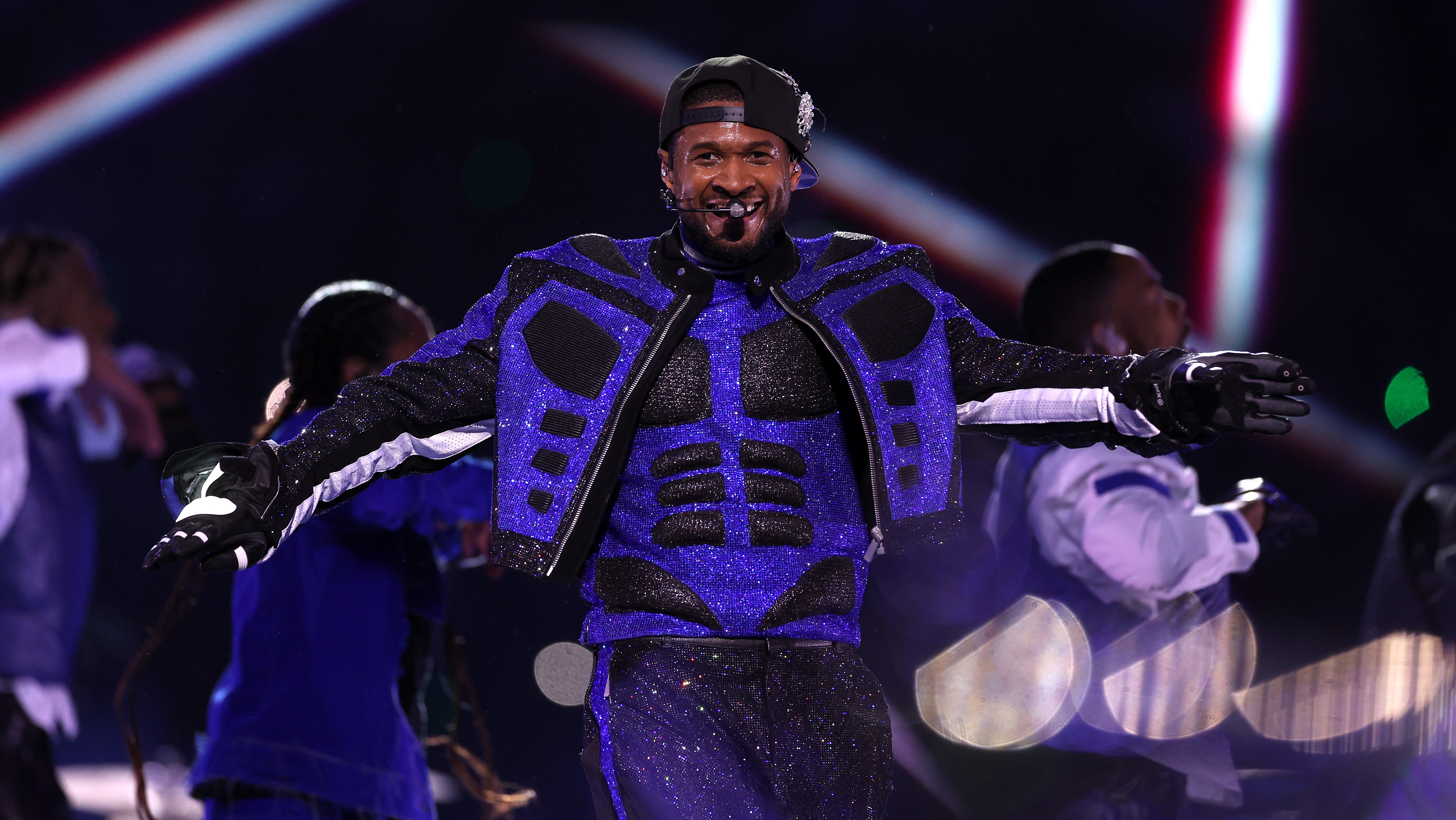 Usher Super Bowl LVII Halftime Performance Earns 3 Emmy Nominations
