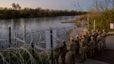 Los alcaldes de Texas están hartos de las disputas por la frontera entre el presidente Biden y el gobernador Abbott