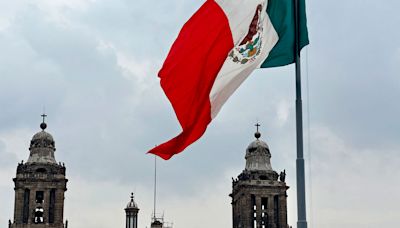 México suspende temporalmente requisito de visa a peruanos