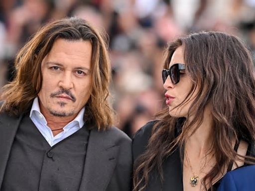 Johnny Depp ha sparso terrore sul set di Jeanne du Barry? La regista Maïwenn fa chiarezza