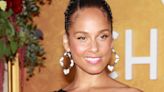 Alicia Keys' Ultra-Toned Abs In A Knotted Bra Top On Tour Are *Everything*