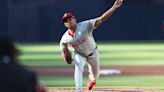 Suárez's scoreless innings streak ends in otherwise brilliant effort in Phillies win over Padres