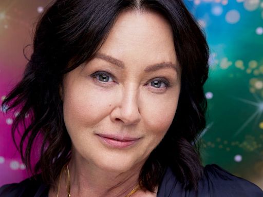 Shannen Doherty, 'Beverly Hills, 90210' and 'Charmed' Star, Dies at 53