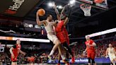 Disu scores career-high 33 points, No. 25 Texas survives at Cincinnati 74-73