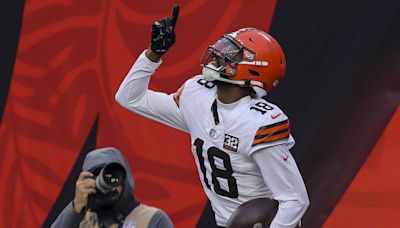 Cleveland Browns OTAs Day Two: David Bell's Sticky Hands And Nathaniel Watson's Interception