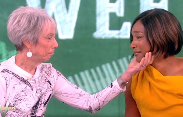 Tiffany Haddish Breaks Down in Tears as She's Reunited with Teacher Who Taught Her to Read