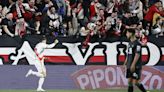 2-0. El Rayo recupera la sonrisa ante el Betis