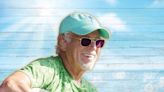 Jimmy Buffett’s 1985 ‘Greatest Hit(s)’ Album Reaches Billboard 200 Top 10 for First Time