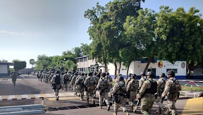 México despliega 200 militares en Sinaloa para reforzar seguridad tras detención del Mayo