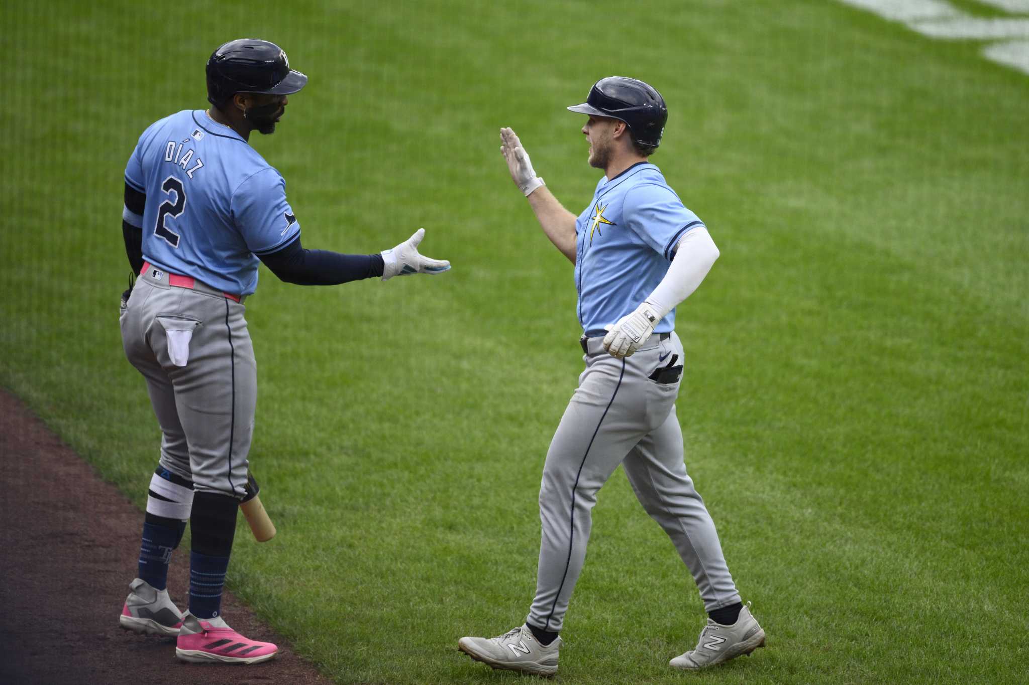 Diaz's bat, Siri's glove help Rays beat Orioles 7-1