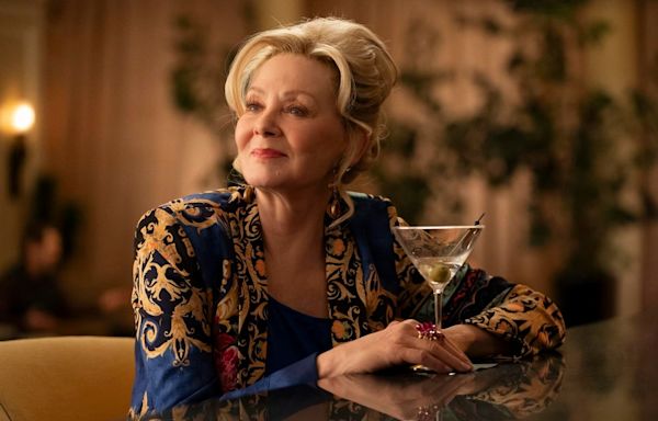 ‘Hacks’ Star Jean Smart Teases What Is Ahead: ‘You Will Be Shocked’